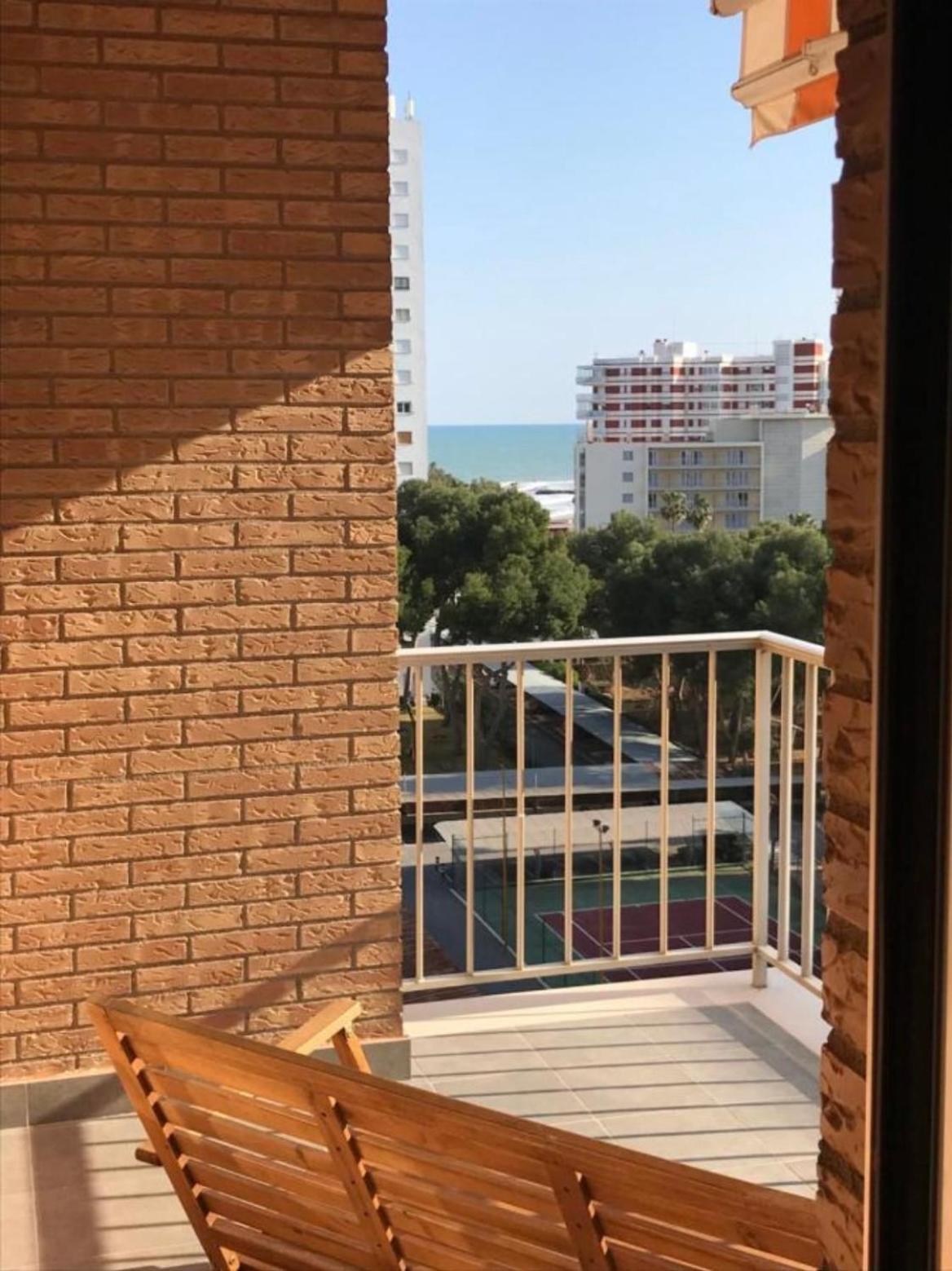 Apartamentos Benicàssim Екстериор снимка
